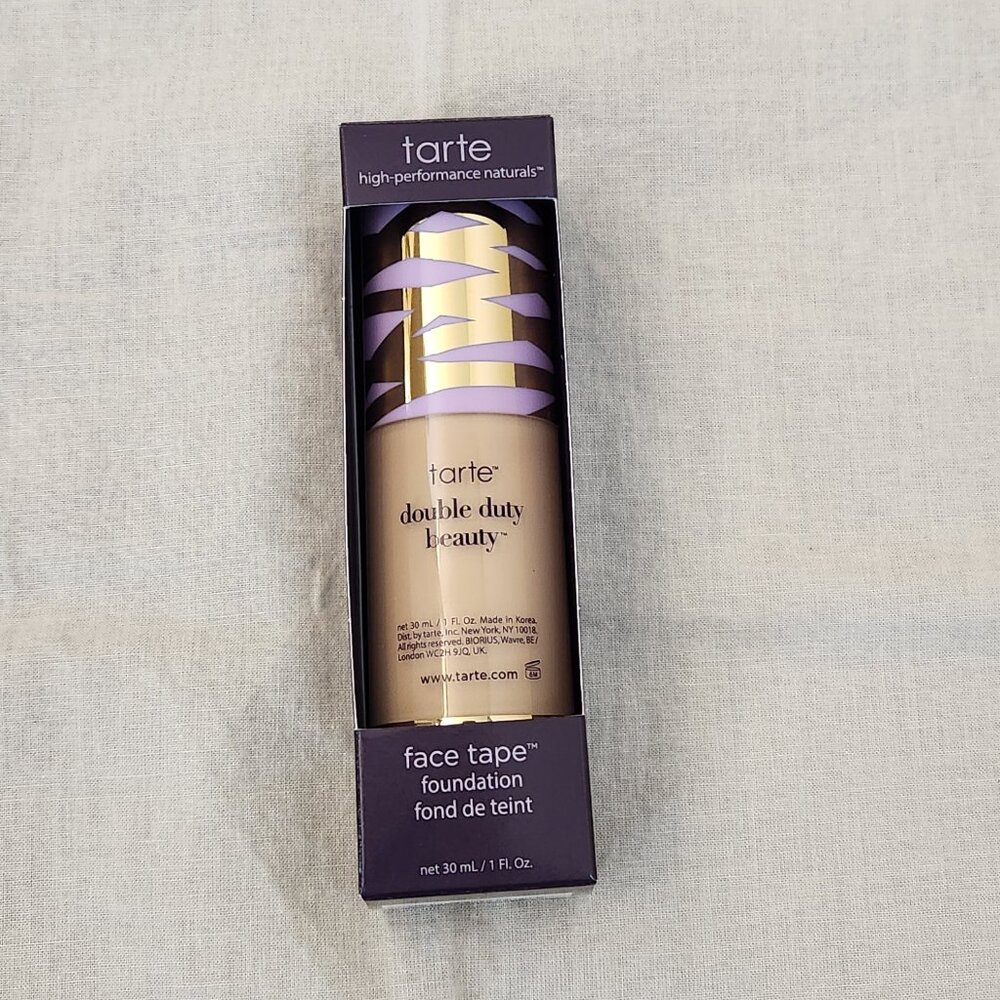 NIB Tarte - face tape foundation - full size - 20S light sand